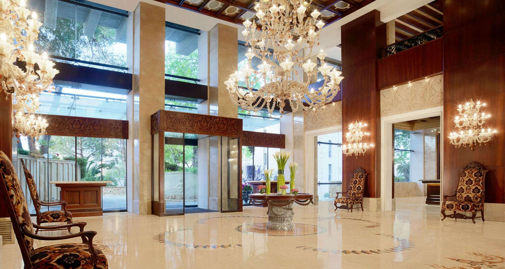 Grand Hills Hotel & Spa Броумана Екстериор снимка